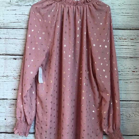 NWT Time and true blouse - Picture 3 of 5